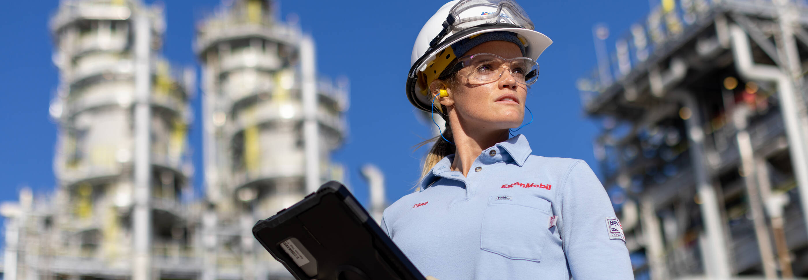 How Mobil lubricants help businesses worldwide reduce operating costs and eliminate equipment breakdowns